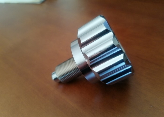 Versatile Silver Round Gym Pop Pin for Various Equipment