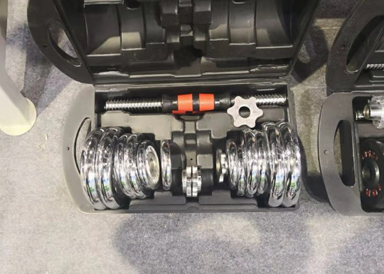 Hot Selling Adjustable Gym Weights Dumbbells , CR Plating Dumbbells With Stainless Handle